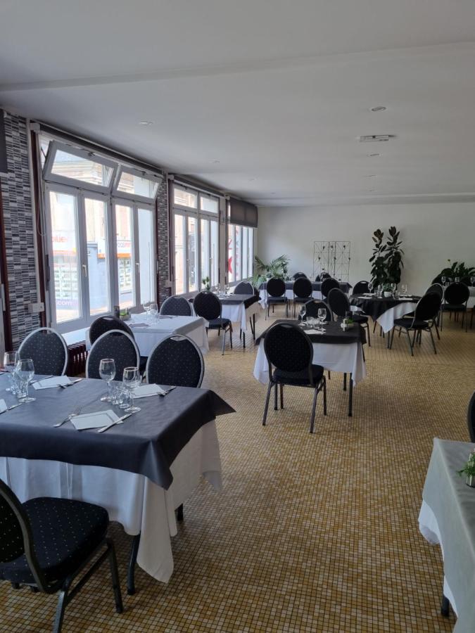 Hotel Du Commerce Terres-de-Caux Екстер'єр фото