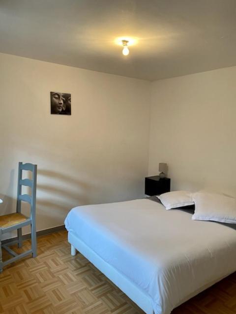 Hotel Du Commerce Terres-de-Caux Екстер'єр фото